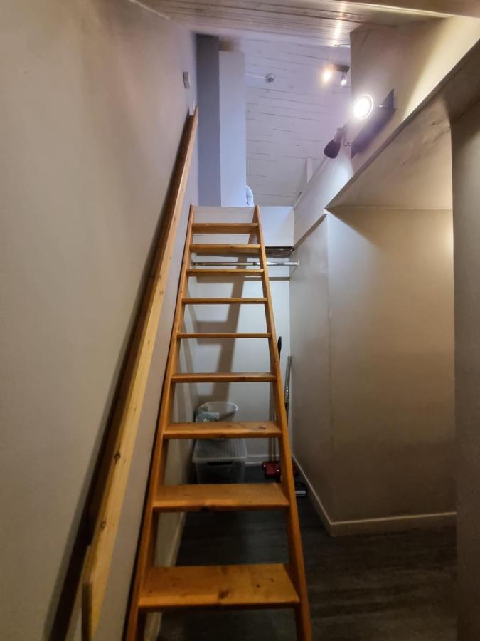 Studio Au Centre De Chimay, Arrivee Autonome 외부 사진